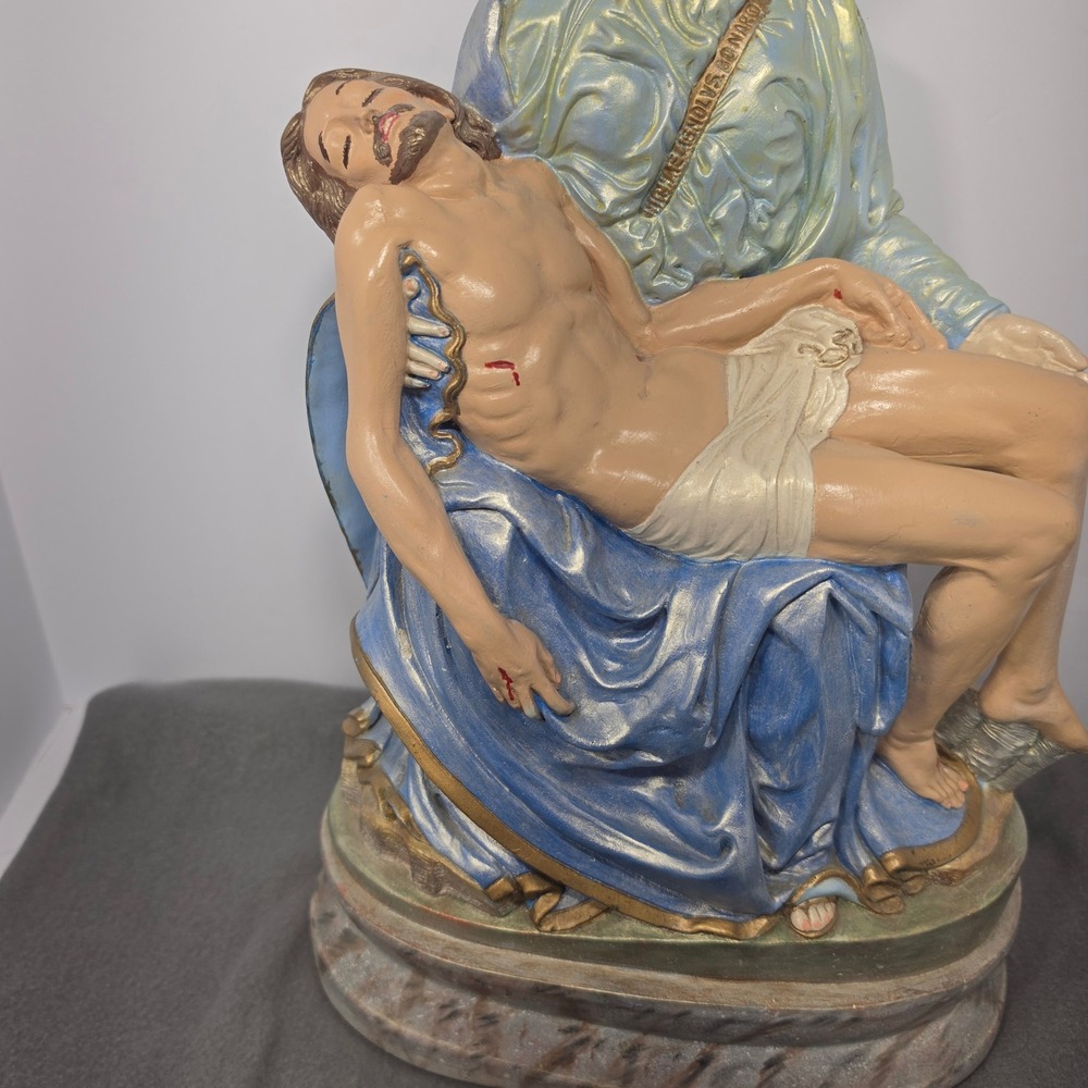 Vintage Pieta Statue Mary Jesus Religious Sculpture Blue Gold Chalkware 16in - Picture 9 of 15